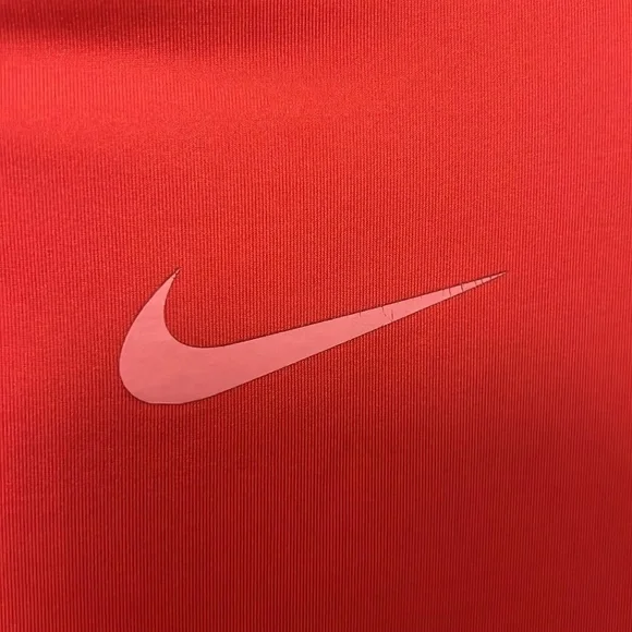 Nike Pro Women’s Medium, V-Neck Dri-Fit, Red and Black - Picture 7 of 11